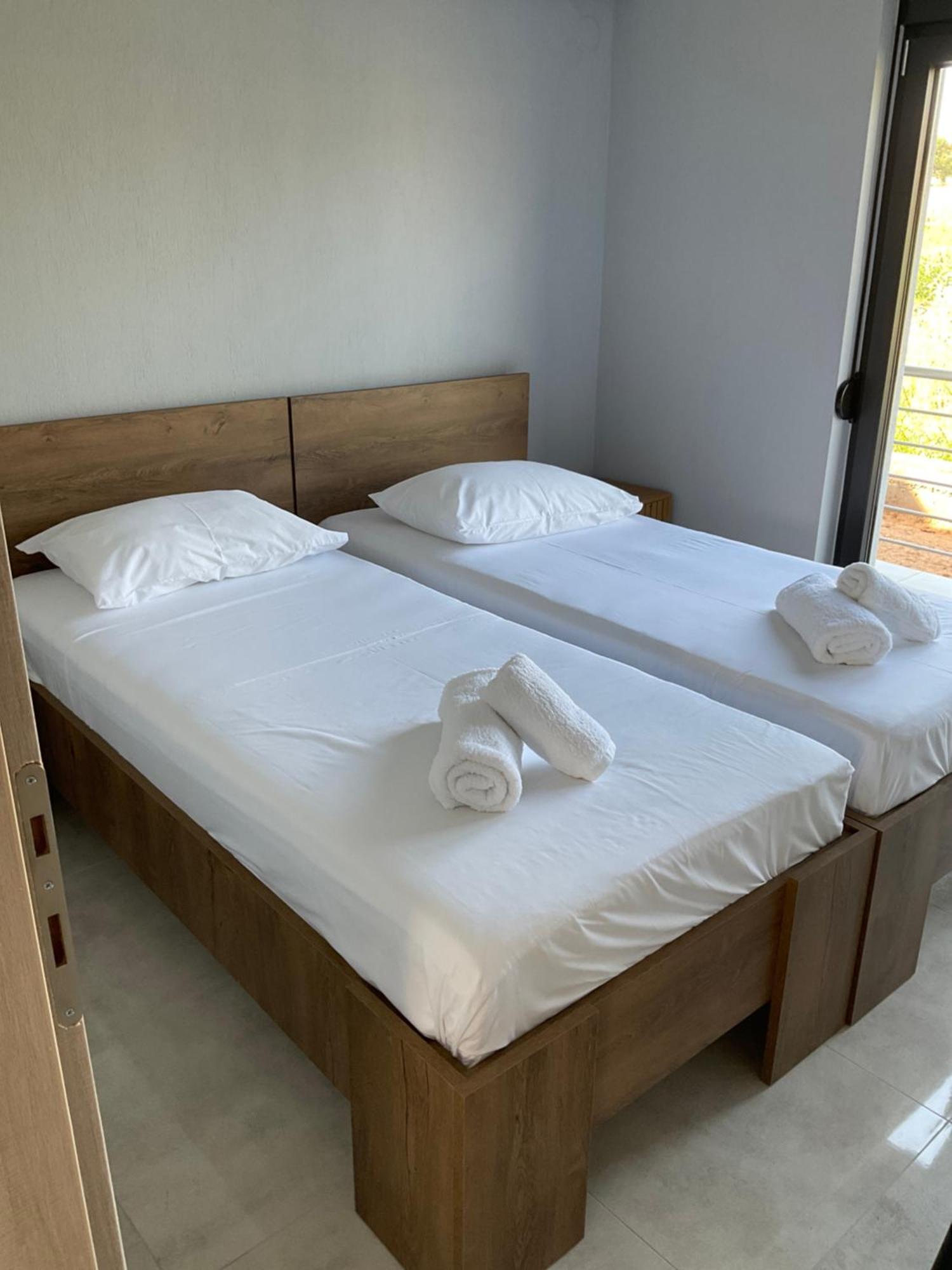Elinor Apartments فلوغيتا المظهر الخارجي الصورة
