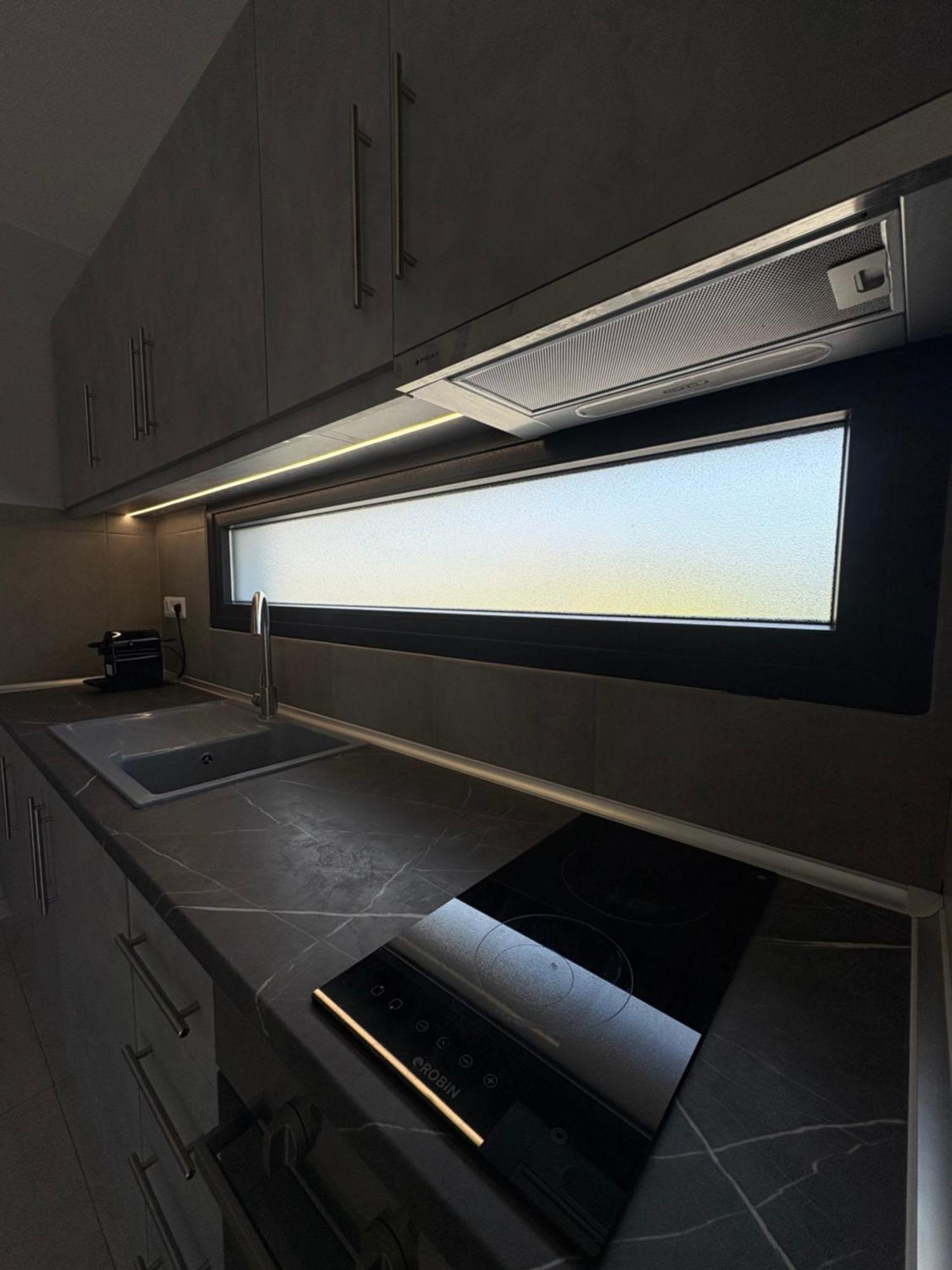 Elinor Apartments فلوغيتا المظهر الخارجي الصورة