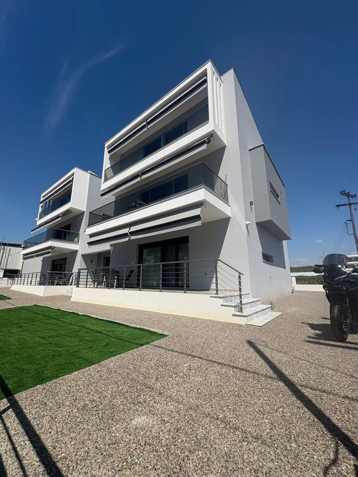Elinor Apartments فلوغيتا المظهر الخارجي الصورة